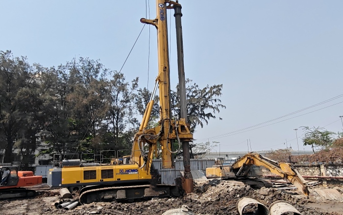 以“穩(wěn)”護(hù)航！徐工XR240I旋挖鉆機(jī)助力南亞基建項(xiàng)目